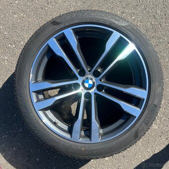 Sada kol 20” original BMW X6 X5 ///M + 99% pneu Pirelli - 2