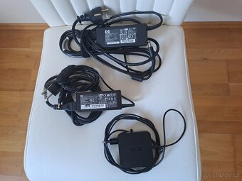 3 KABELY S ADAPTOREM k PC HP a ASUS - VELMI LEVNĚ - 2