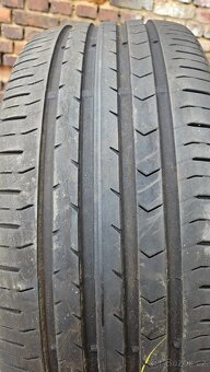 225/55R17 - 2
