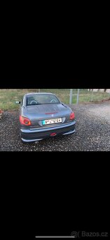 Auto Peuget - 2