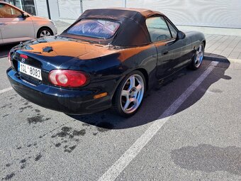 Mazda MX5 - 2