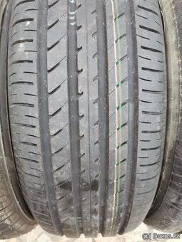 205/60/16 letni pneu TOYO MICHELIN PIRELLI 205 60 16 - 2