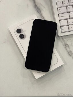 Apple iPhone 16, 128GB White - 2