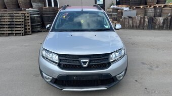 323. Dacia Sandero 1.6B Na náhradní díly - 2