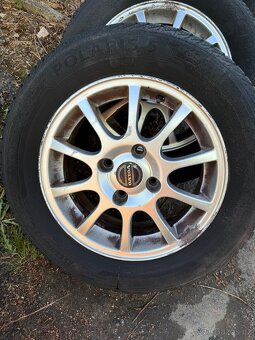 Alu kola Volvo v40 r15 - 2