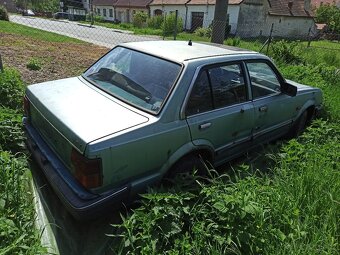 Honda Civic sedan 2g - 2