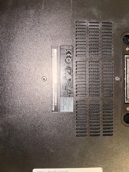 Notebook Dell E5270 i5, 4GB RAM, 256GB, LTE modem - 2