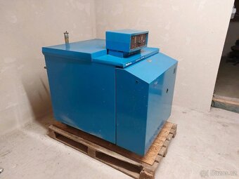 Teplovodní kotel na LTO/vyjetý olej Buderus 35kw - 2