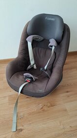 Autosedačka MaxiCosi CabrioFix + Pearl + základna FamilyFix - 2