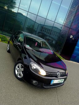 VW Golf 6 STYLE 1.2Tsi 77kw plný servis, 1.majitelka - 2