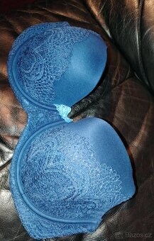 Podprsenka Victoria Secret - 2