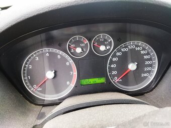 Prodám Ford Focus C-MAX 2.0L DURATEC-HE (145PS) Ghia - 2
