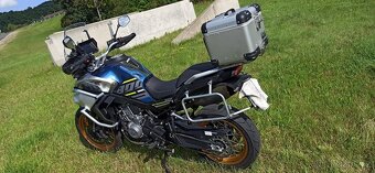 CF moto 800 MT Touring - 2