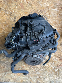 33. MOTOR PEUGEOT 5008 1.6 HDI 9HD - 2
