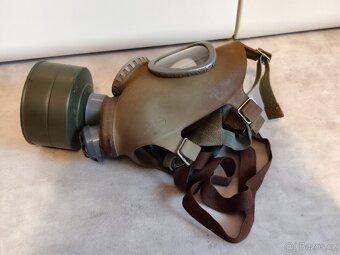 Plynová maska - 2