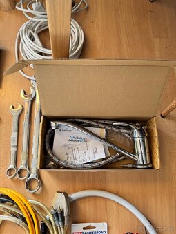 Nářadí a potřeby do domácnosti - 2