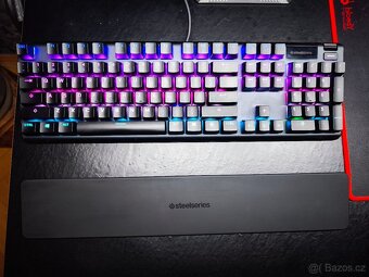Herní mechanická klávesnice SteelSeries Apex 5 - US - 2