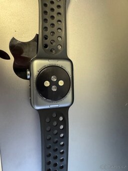 Apple Watch 3 Nike Edition 42m - 2