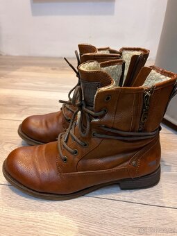 Dámské zimní boty Mustang - 2