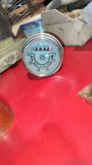 Náhradní díly - 2