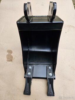 Podkopová lžíce - 2