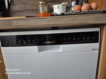 Myčka na nádobí Siemens - 2