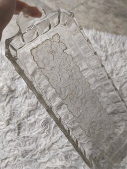 Skleněný broušený tác - 2