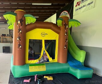 Skákací hrad džungle - 2