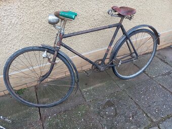 Historické kolo a díly - 2