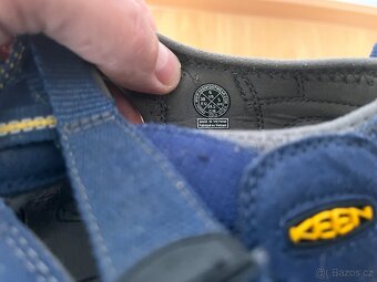 Dětské sandály Keen - vel. EU 38 - 2