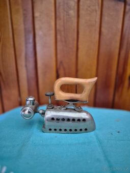 Stará žehlička - 2