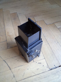 Starožitný fotoaparát Brillant Voigtlander (box) - 2