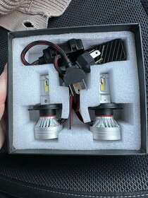 LED žárovky H4 pro automobily - 55W - 2