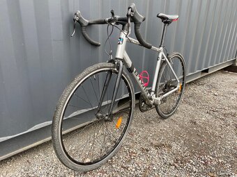 B - TWIN triban 100 - 2