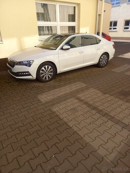 Š.Superb III, VW Passat B8- NOVÝ letní Alu komplet 215/55R17 - 2