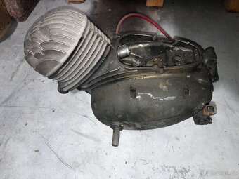 motor na ČZ 150 - 2