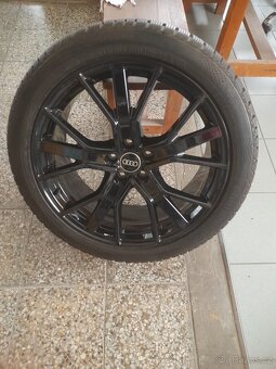 Kola z Audi Q3 - 2