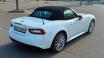 Fiat 124 Spider - 2