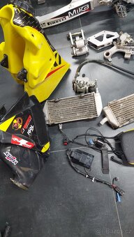 SUZUKI RM 125 K3 Náhradné Diely - 2