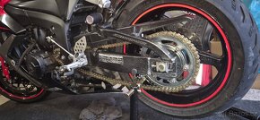 Honda CBR 600RR PC40 - 2