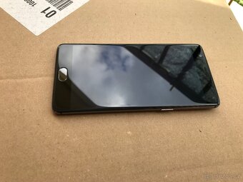 One Plus 3T 64GB - 2