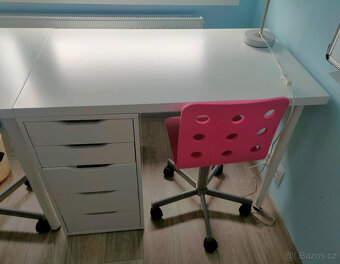 Dětský psací stůl IKEA - 2