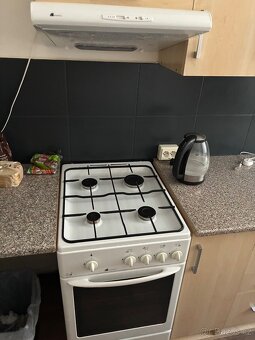 Prodám sporák + digestoř - 2