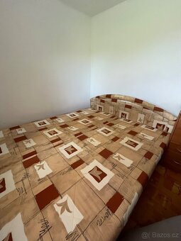 Postel 180x200 s úložným prostorem - 2