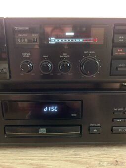 Akai Tape Deck GX-32 a Akai CD 19 - 2