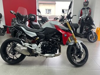 BMW F 900R - 2