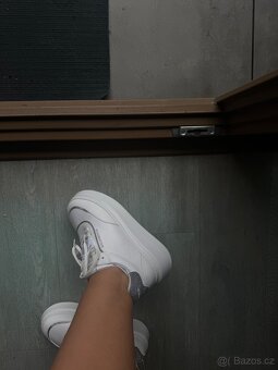 Nové Karl lagerfeld - 2