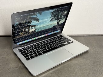 MacBook Pro 13'' 2015 / i5 / 8GB / 256GB SSD - DPH - 2