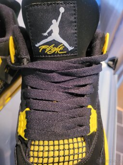Air Jordan 4 Retro - 2