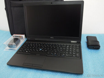 Dell Latitude 5580 IPS FULL 15.6“ Intel i5-6200u 8GB 256 SSD - 2